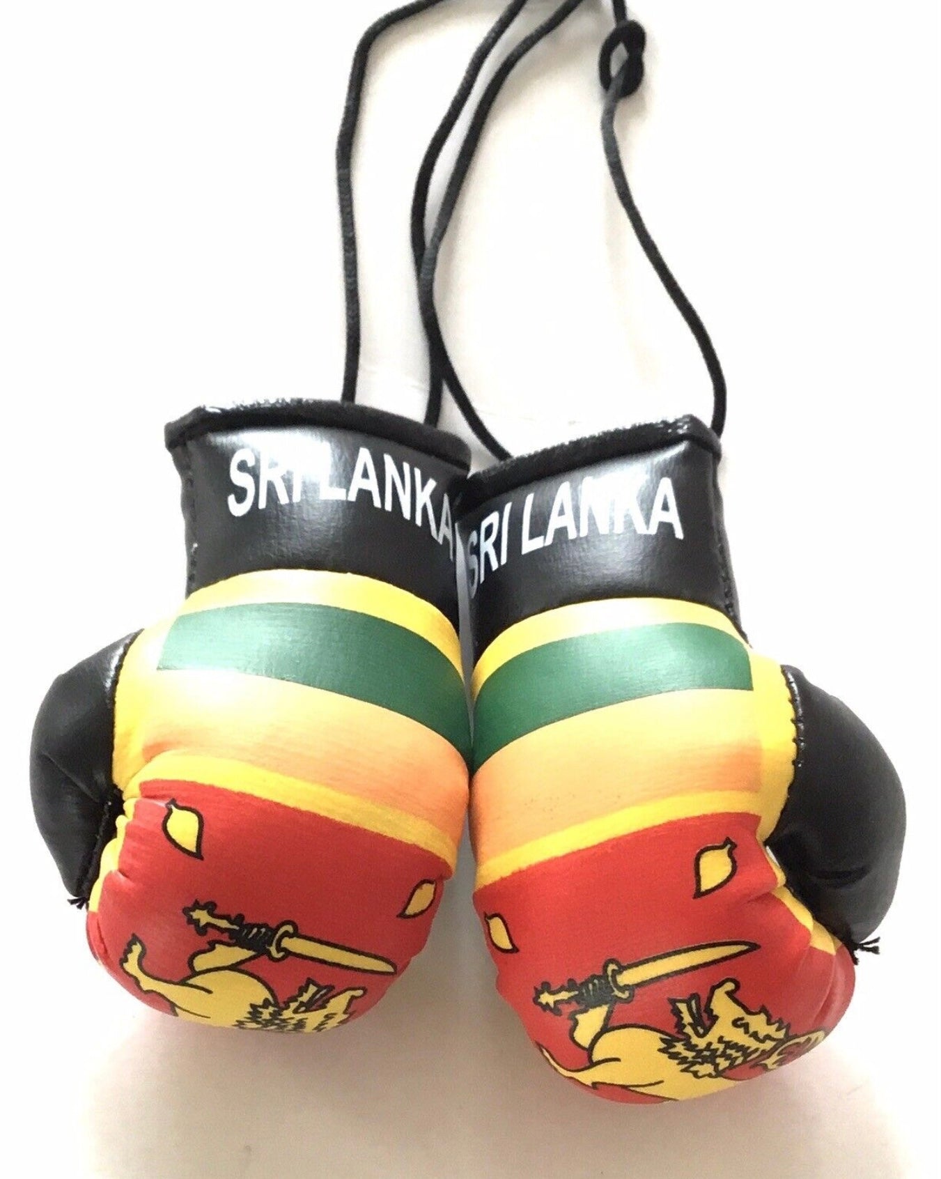 SRI LANKA PAIR OF BOXING GLOVES FOR HANGING IN THE CAR OR OFFICE 9 X 5cm