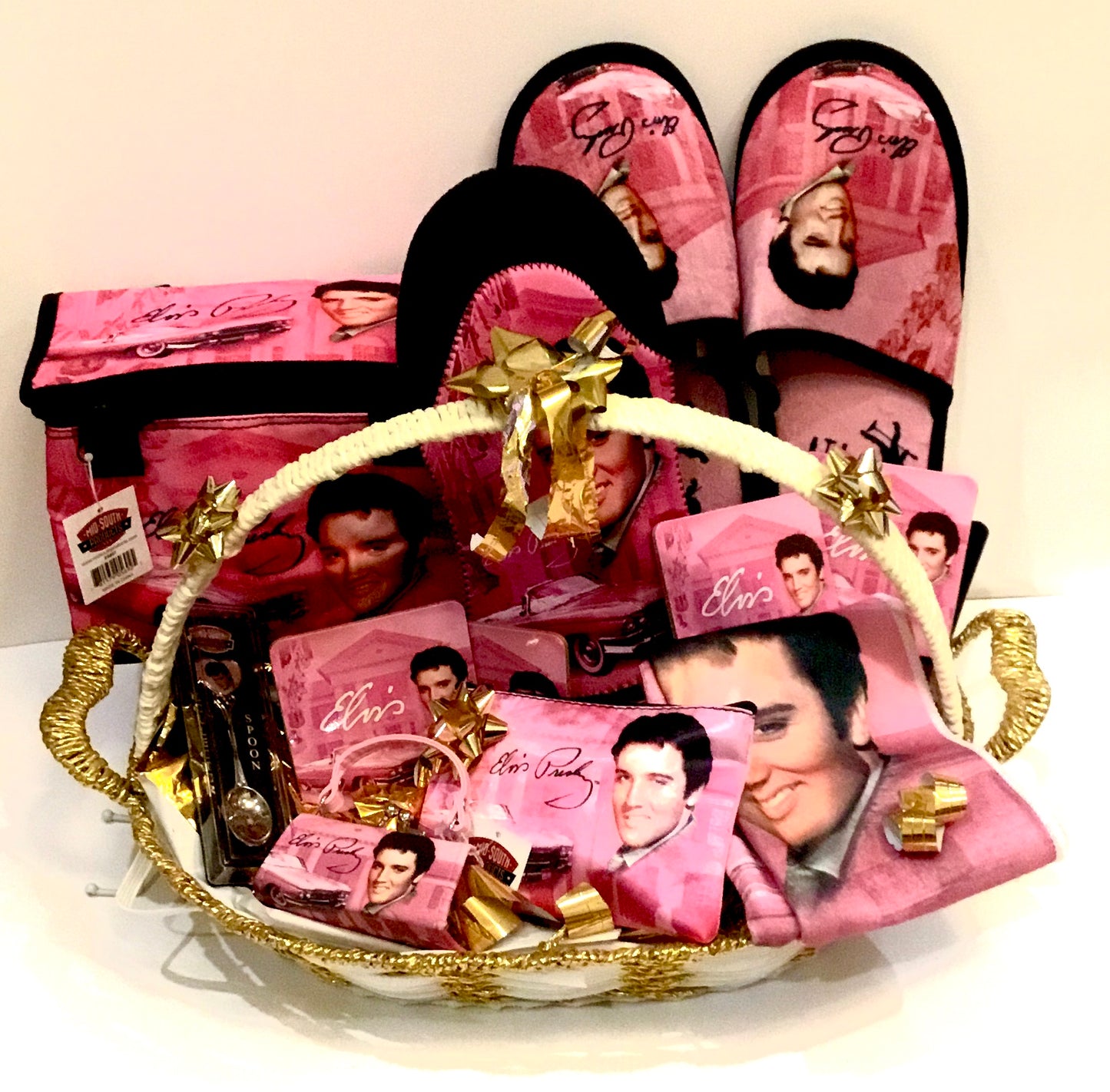 Elvis Pink Hamper 9 item Set with a Basket Special XMAS Hamper Free XMAS Delivery